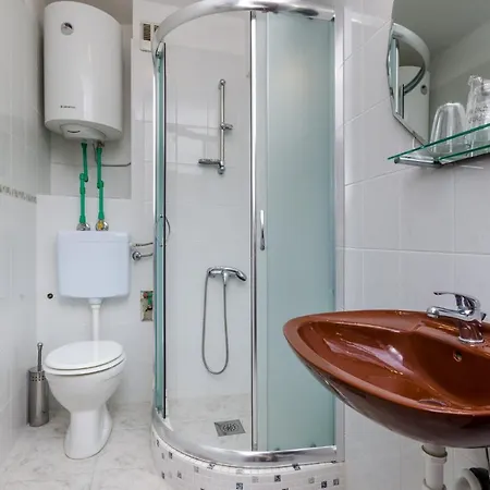 Dada Apartmán *