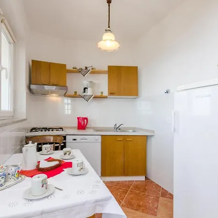 Dada Apartmán Novi Vinodolski