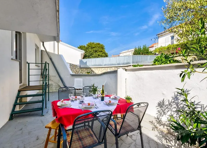 Dada * Novi Vinodolski